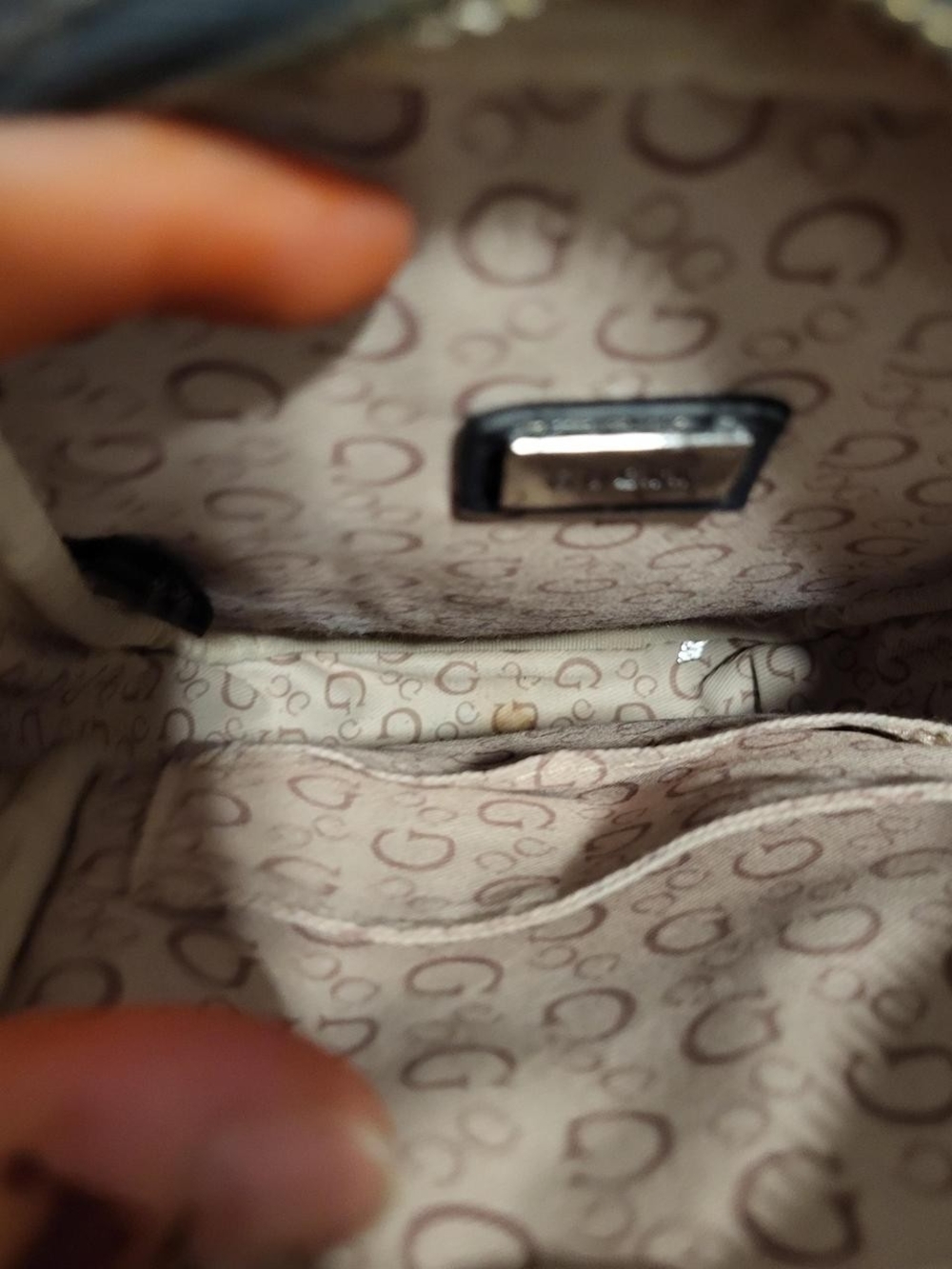 Guess Crossbody Bag - Picture 8 of 8